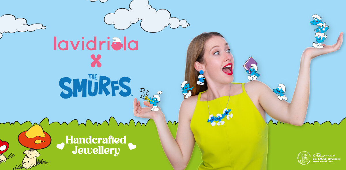 La Vidriola presenta su colección de joyas hechas a mano con los Pitufos.